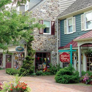 peddlers village pa